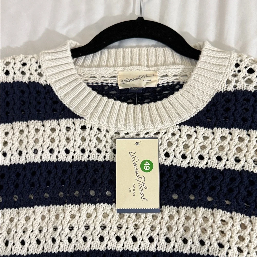 Universal Thread Crochet Striped Sweater Navy Cream NWT - Size XL - Picture 5 of 6